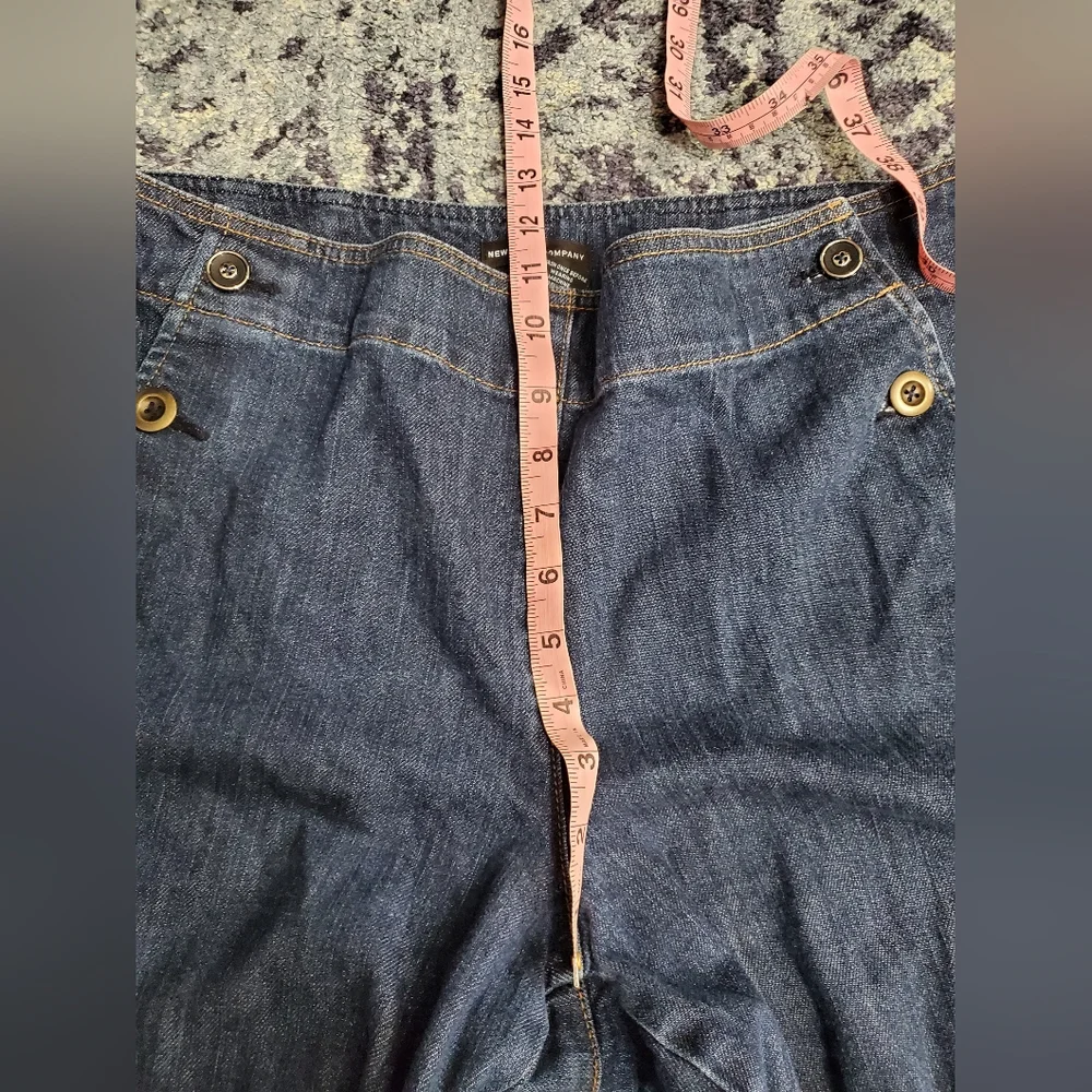New York & Company Wide Leg Blue Jeans - Picture 7 of 9